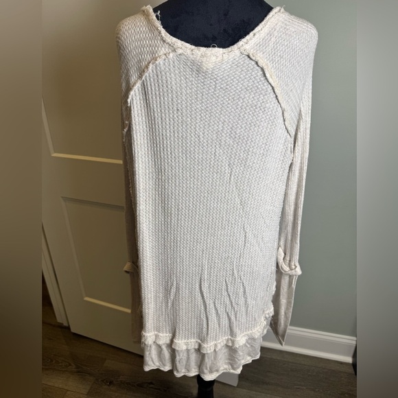 Free People Laguna Thermal Knit Long Sleeve Stretch Tunic Oatmeal oversized - Picture 4 of 8